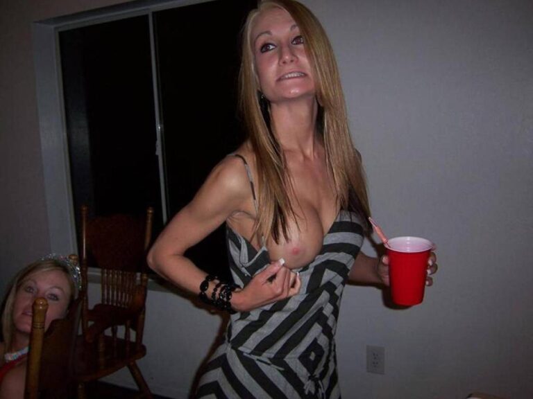 My First Naked Beach Day: Heart-Racing Innocence Shattered